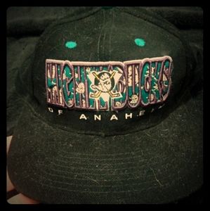 Mighty Ducks snapback